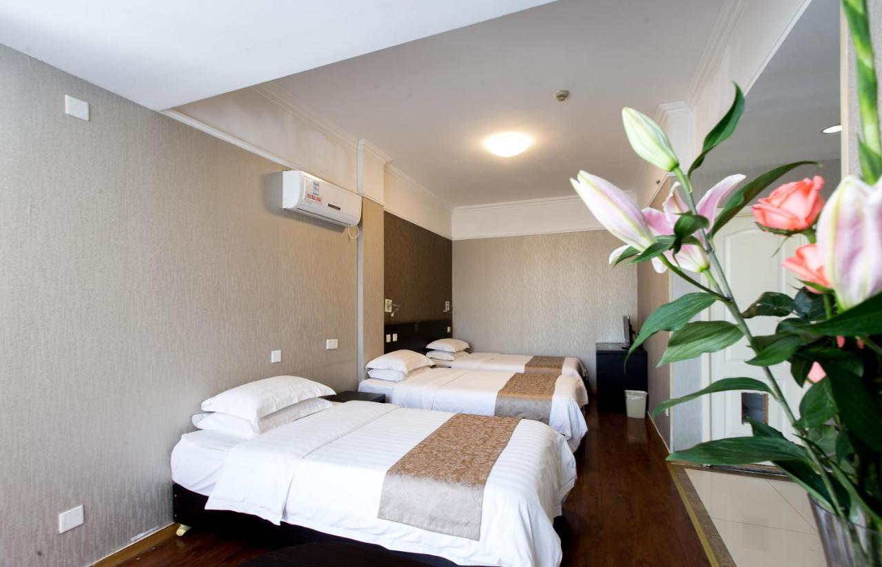 Qingdao Fu Yong Hotel Esterno foto
